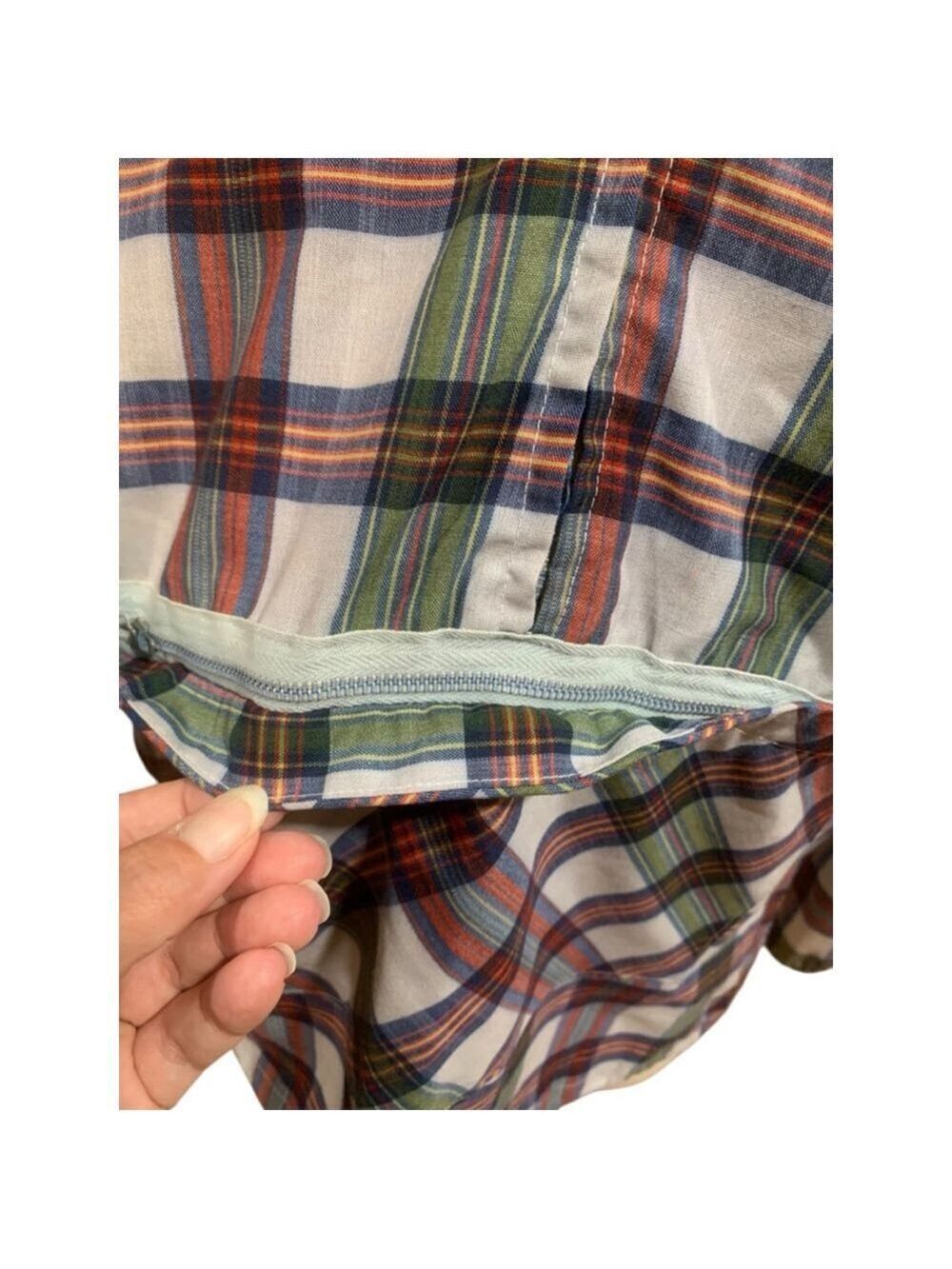 Vintage 60’s Union made lightweight Plaid long sleeved hoodie w/pocket - Picture 2 of 7